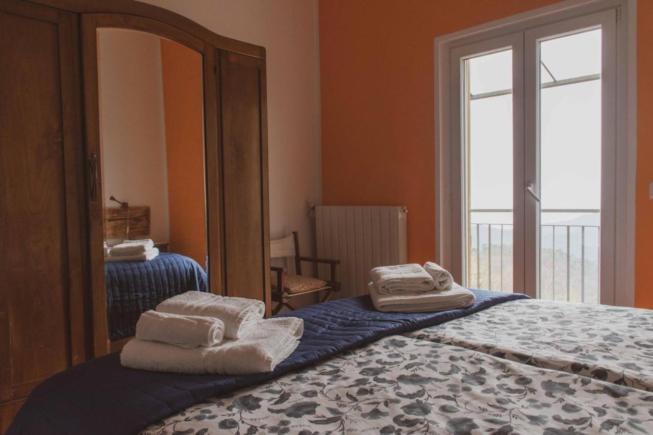 Bed And Breakfast Humus Sapiens Castiglione Chiavarese Luaran gambar